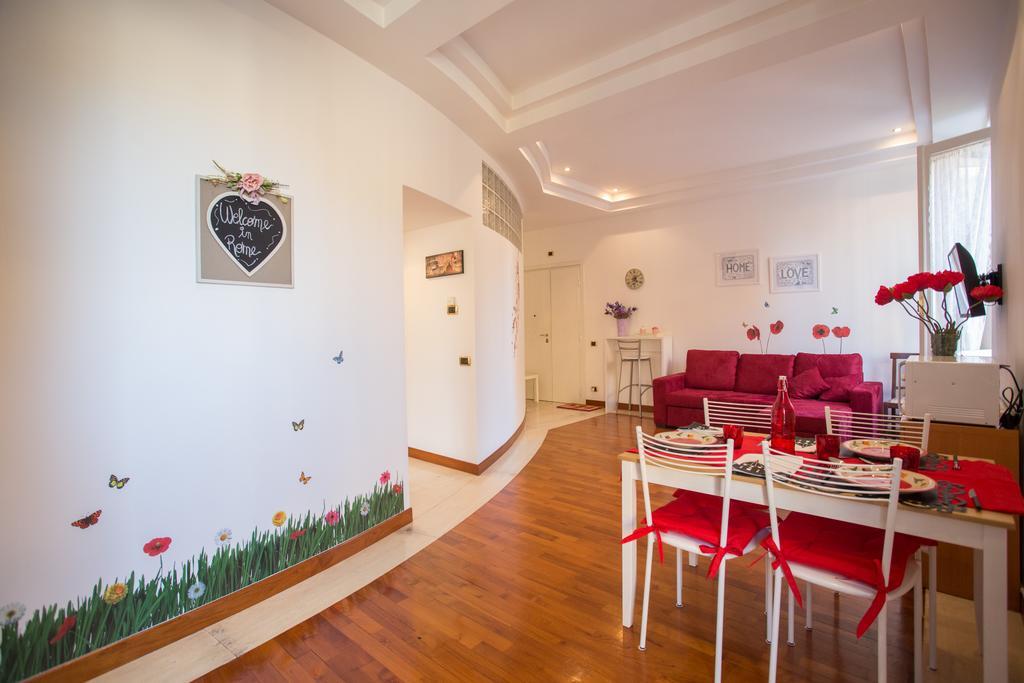 Appartamento La Finestra Su San Pietro Roma Habitación foto
